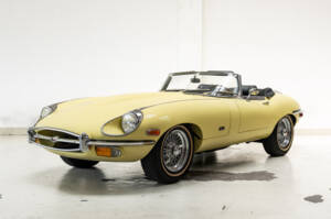 Immagine 1/32 di Jaguar E-Type (1969)