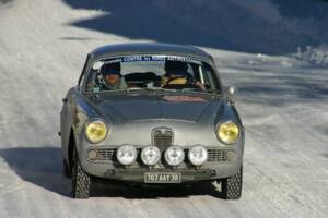 Image 6/8 of Alfa Romeo Giulia 1600 Sprint (1963)