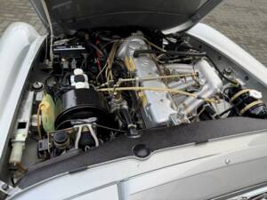 Bild 31/36 von Mercedes-Benz 280 SL (1970)