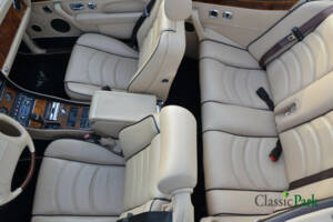 Image 10/50 of Bentley Azure (1997)