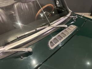 Afbeelding 16/54 van MG MGB (1973)