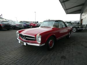 Image 3/27 of Mercedes-Benz 280 SL (1969)