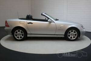 Afbeelding 2/5 van Mercedes-Benz SLK 230 Kompressor (1999)