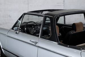Bild 18/50 von BMW 2002 Baur (1972)