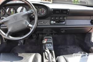 Afbeelding 52/73 van Porsche 911 Carrera (1995)