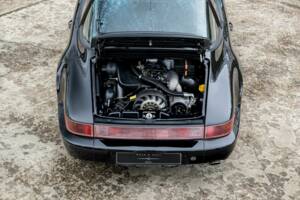 Bild 27/29 von Porsche 911 Carrera 2 (1990)