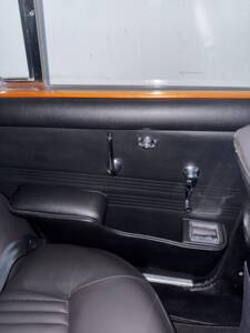 Image 41/51 of Jaguar 420 (1967)