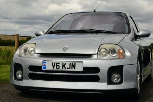 Afbeelding 7/40 van Renault Clio II V6 (2001)