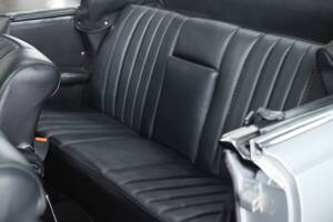 Image 26/48 of Mercedes-Benz 280 SE (1969)