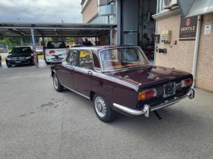 Image 3/36 of Alfa Romeo 1750 Berlina (1968)