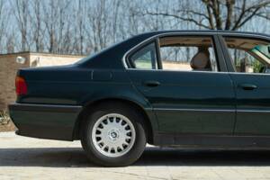 Image 40/43 of BMW 725tds (1997)