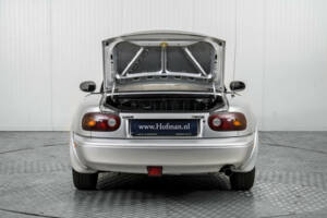 Immagine 39/50 di Mazda MX-5 1.6 (1995)