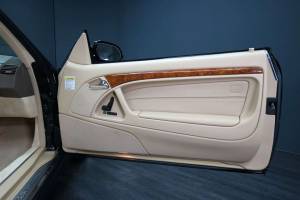 Image 24/30 of Mercedes-Benz SL 500 (2001)