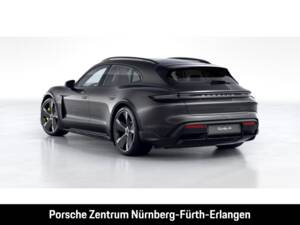 Image 3/9 of Porsche Taycan Turbo S Cross Turismo (2021)