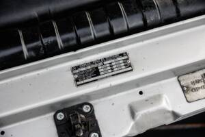 Image 38/40 of Mercedes-Benz 450 SL (1977)