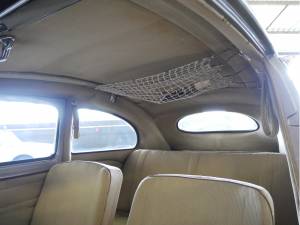 Image 21/27 of Volkswagen Beetle 1200 Standard &quot;Oval&quot; (1955)