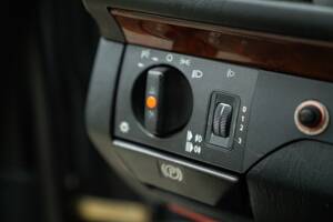 Imagen 45/50 de Mercedes-Benz 200 TE (1992)