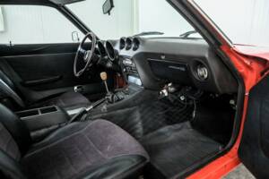 Image 11/50 of Datsun 240 Z (1974)