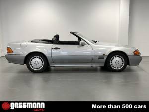 Immagine 2/15 di Mercedes-Benz 500 SL (1991)