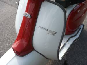 Image 12/50 of Innocenti Lambretta Li 150 (1963)