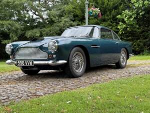 Image 3/30 de Aston Martin DB 4 (1959)