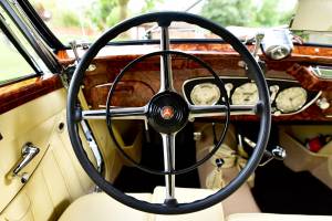 Bild 46/50 von Mercedes-Benz 320 Cabriolet A (1939)