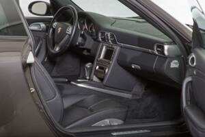 Bild 17/20 von Porsche 911 Carrera 4S (2008)