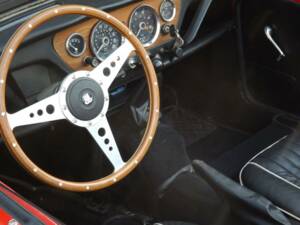 Image 22/50 of Triumph Spitfire Mk III (1968)