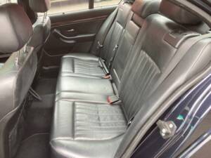 Image 15/27 of BMW M5 (1999)
