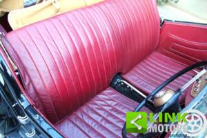 Image 7/10 of MG TD Midget (1952)