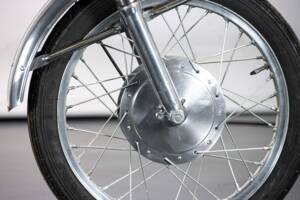 Imagen 32/50 de Gilera 150 Autostrada (1971)