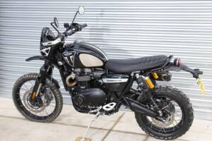 Afbeelding 28/50 van Triumph Scrambler 1200 Bond Edition (2020)
