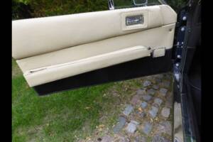 Immagine 21/24 di Aston Martin V8 (1973)