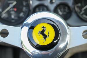 Afbeelding 38/50 van Ferrari 365 GTB/4 Daytona (1973)