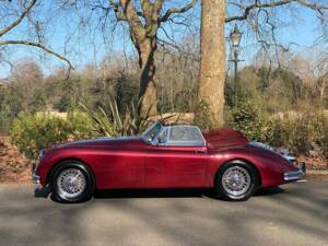 Image 37/50 of Jaguar XK 150 3.4 S DHC (1957)