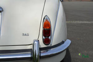 Image 33/35 of Jaguar 340 (1968)