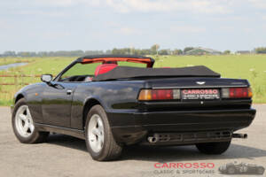 Imagen 2/44 de Aston Martin Virage Volante (1993)