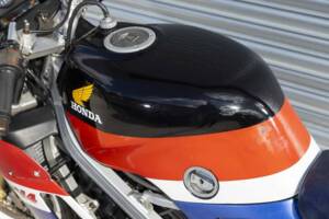 Bild 34/47 von Honda VFR 400 R (1988)