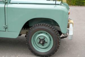 Image 22/50 of Land Rover 88 (1962)