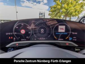 Obraz 28/49 pojazdu Porsche Taycan Turbo S Cross Turismo (2021)