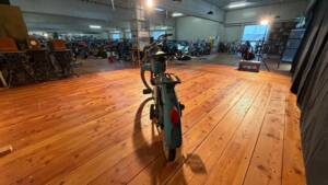 Image 6/17 of HMW 50 (1960)