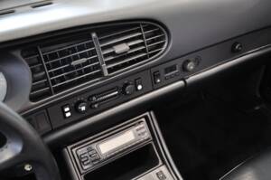 Bild 34/47 von Porsche 944 S2 (1990)
