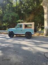 Image 40/72 of Land Rover 90 (1987)