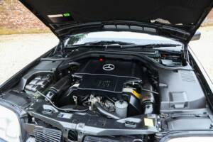 Bild 29/50 von Mercedes-Benz 400 SE (1991)