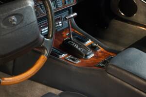 Image 44/50 of Jaguar XJS 5.3 V12 (1993)