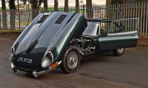 Immagine 19/50 di Jaguar E-Type (2+2) (1966)