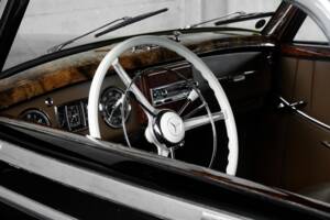 Image 31/50 of Mercedes-Benz 220 Coupe (1954)
