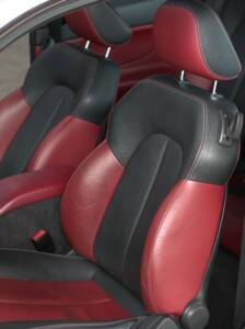 Image 22/28 of Mercedes-Benz CLK 200 Kompressor (2001)