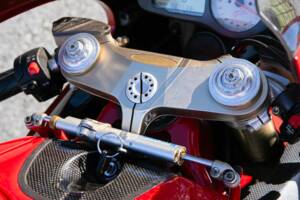 Immagine 8/30 di MV Agusta F4 1000 S (2004)