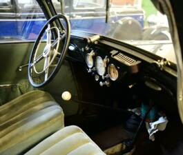 Image 36/50 de Mercedes-Benz 170 V Saloon (1938)